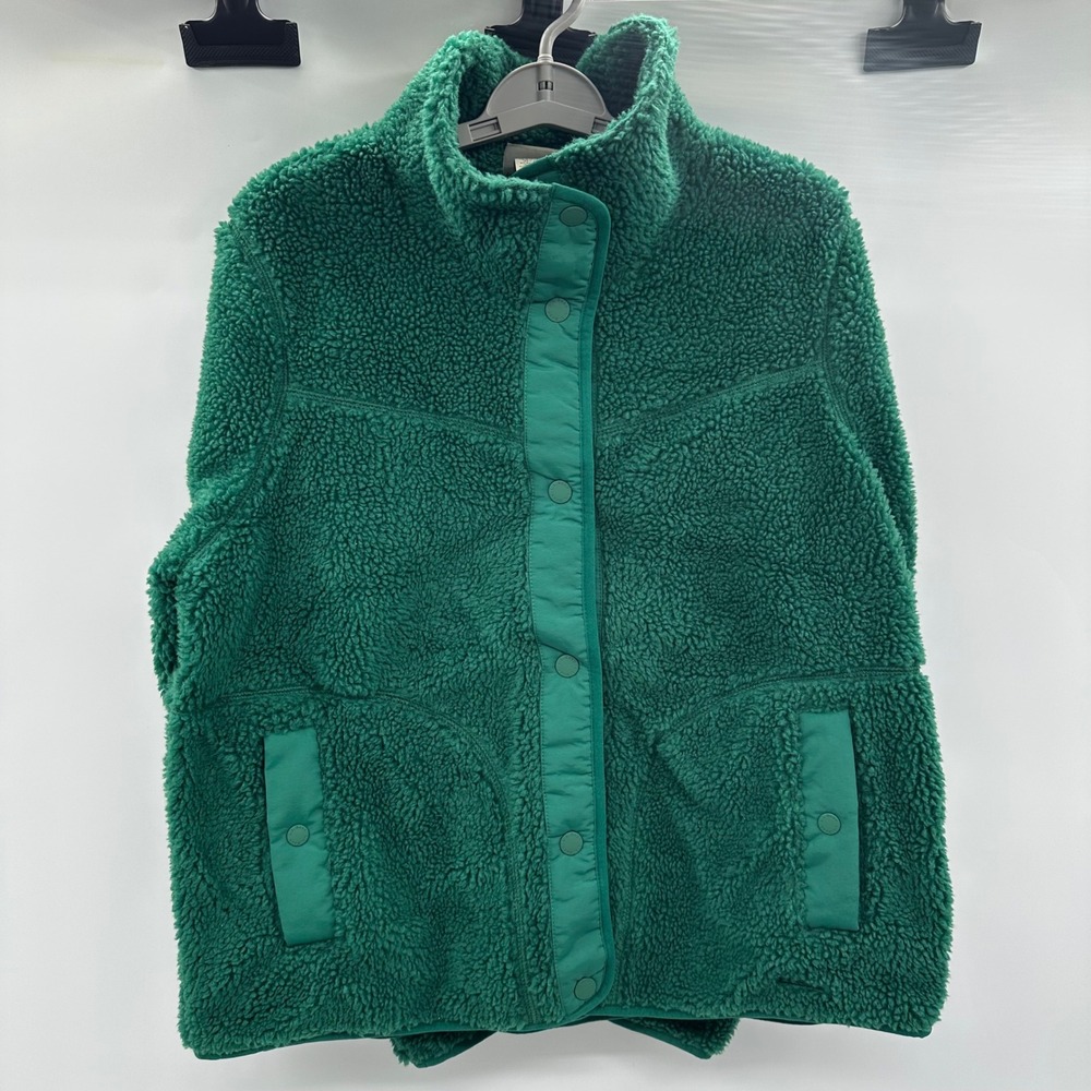 LL Bean Green Sherpa Fleece Snap Front Jacket Women's Size XL 515832
Outdoors